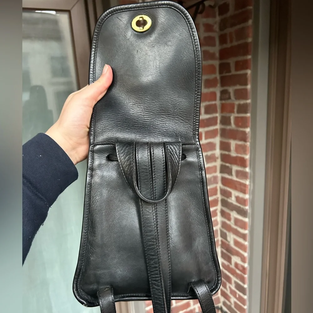 Vintage coach small daypack backpack style 9960 black leather retro y2k turnlock - Picture 11 of 12